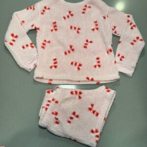 Candy cane Sherpa type Jammie’s, long sleeve, shorts